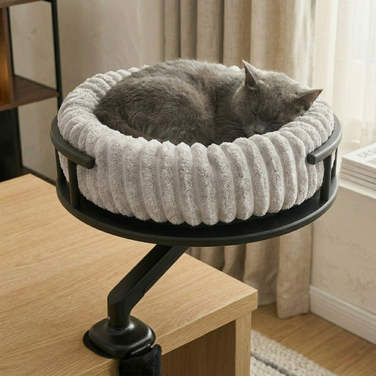 Katzenplattform 'Levi'
